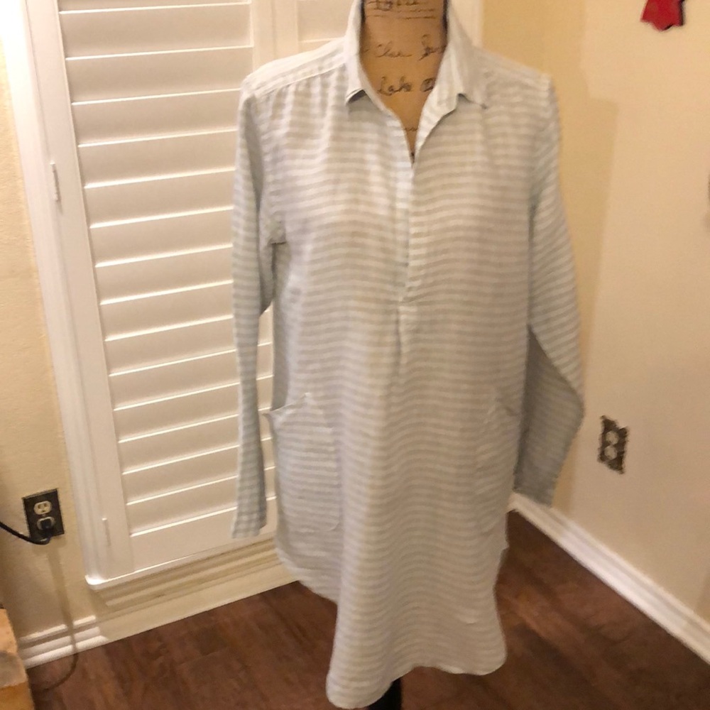 CP Shades,S,so cute tunic in soft blue gray stripe